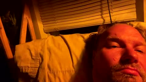 wolf198732 online show from July 8, 5:34 am