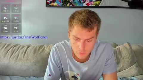Wolfienov online show from December 17, 9:49 pm