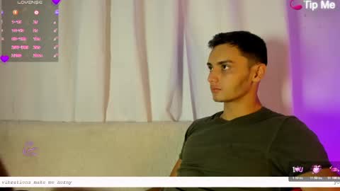 Andrew online show from May 22, 12:33 pm