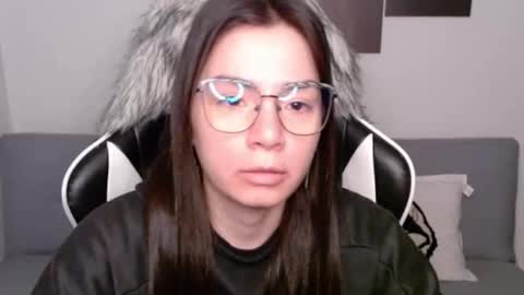 Alex online show from October 8, 1:47 am