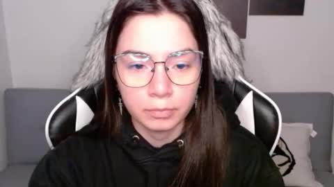 Alex online show from October 27, 2:26 am