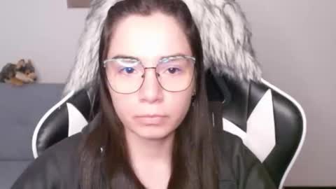 Alex online show from February 15, 1:57 am