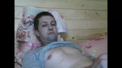 Snapshot of wolfvili chatting on April 1, 3:40 am Vili online show from April 1, 3:40 am