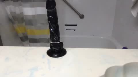 Snapshot of wolfyi chatting on February 4, 6:27 pm Sultan Blaze online show from February 4, 6:27 pm