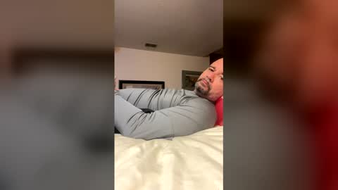 Snapshot of wombraider863 chatting on February 23, 3:37 am wombraider863 online show from February 23, 3:37 am