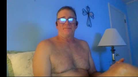Snapshot of wonder1970 chatting on May 28, 3:26 am wonder1970 online show from May 28, 3:26 am