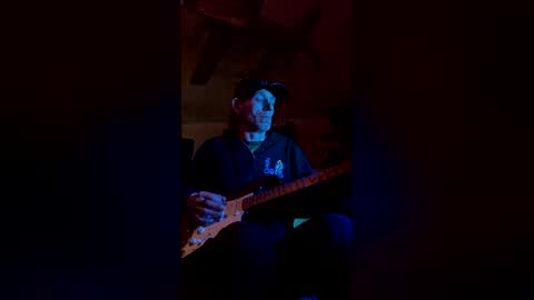 Snapshot of wonderboy3272 chatting on January 8, 6:43 pm guido online show from January 8, 6:43 pm