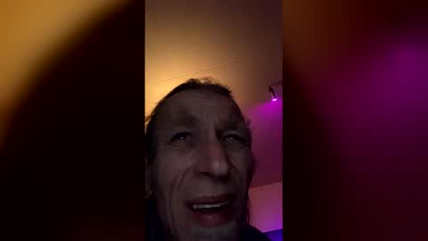 Snapshot of wonderboy3272 chatting on February 10, 6:12 pm guido online show from February 10, 6:12 pm