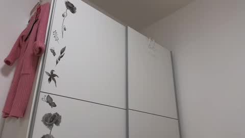 Wondergirl online show from January 29, 9:23 am