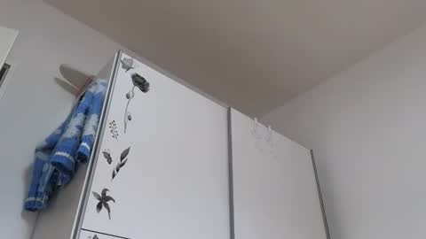 Wondergirl online show from September 18, 8:16 am