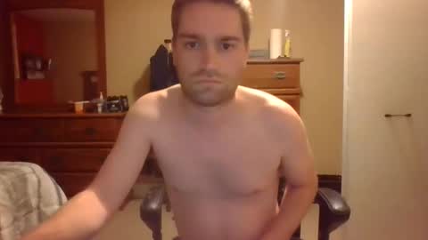 Snapshot of woodeee77 chatting on December 19, 11:03 pm woodeee77 online show from December 19, 11:03 pm