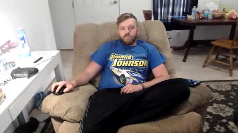 Woodmaster96 online show from April 16, 5:58 pm