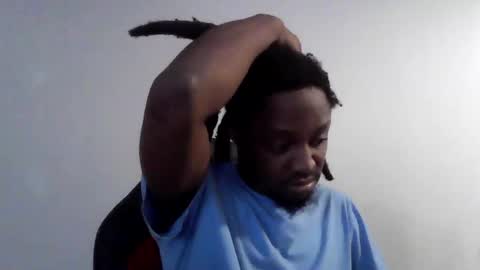 Snapshot of woodpipe69 chatting on January 1, 4:39 pm Woodpipe69 online show from January 1, 4:39 pm