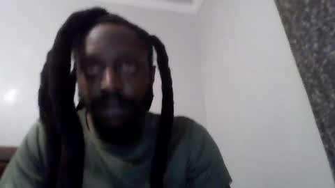 Snapshot of woodpipe69 chatting on October 14, 4:57 am Woodpipe69 online show from October 14, 4:57 am