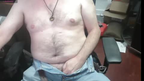 woodworker6473 online show from March 3, 11:35 pm