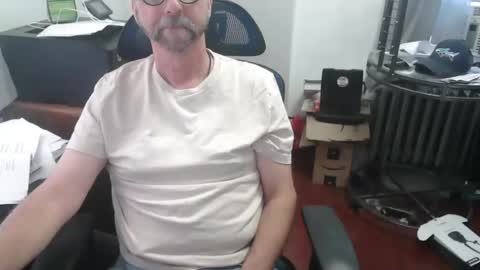 woodworker6473 online show from October 6, 12:24 pm