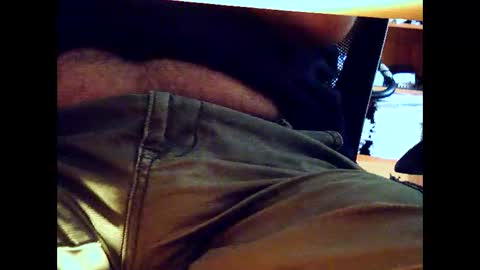 Snapshot of woodyforyou2 chatting on March 3, 10:37 pm woodyforyou2 online show from March 3, 10:37 pm