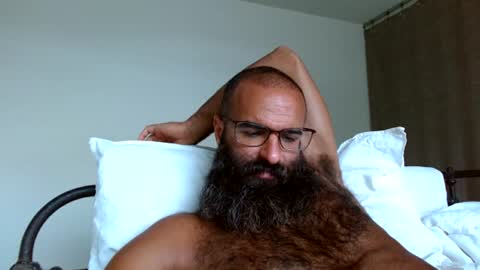 Snapshot of woof_wolf37 chatting on June 24, 3:22 pm woof_wolf37 online show from June 24, 3:22 pm