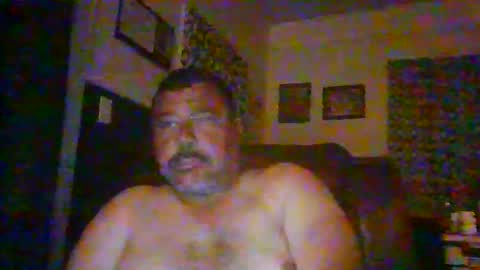 Snapshot of woperator12 chatting on May 23, 10:52 am woperator12 online show from May 23, 10:52 am