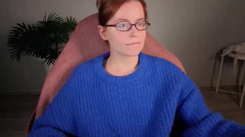 Rebecy online show from November 22, 1:54 pm