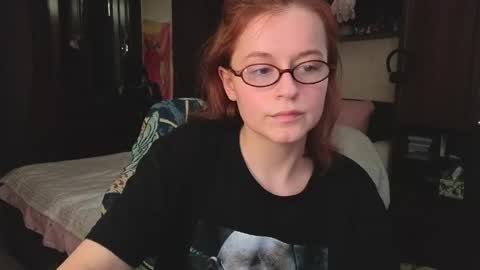 Snapshot of wow_luvng chatting on April 21, 3:28 pm Rebecy online show from April 21, 3:28 pm