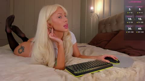 Liza online show from January 26, 1:04 pm