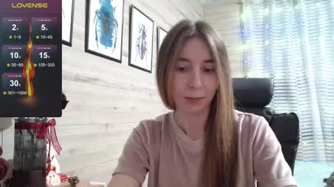 Anna  online show from December 16, 1:38 pm