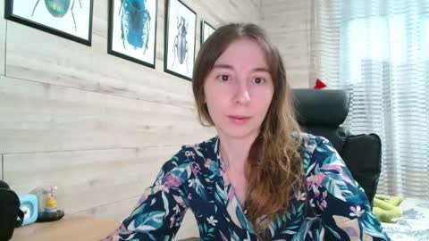Anna  online show from May 2, 2:11 pm