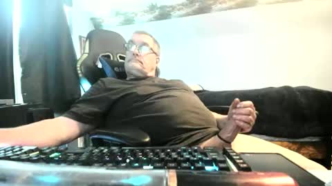 wowsers2022 online show from April 7, 7:36 pm