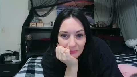 Crystal Lake online show from January 13, 6:08 am