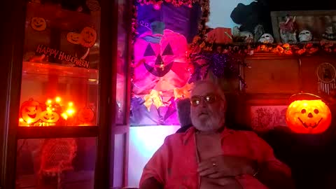 Snapshot of wscooter1 chatting on October 27, 9:19 pm SCOOTER online show from October 27, 9:19 pm