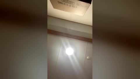 Snapshot of wshane222 chatting on March 29, 7:19 am wshane222 online show from March 29, 7:19 am