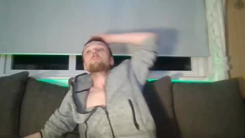 Snapshot of wulffi95 chatting on February 22, 4:07 am wulffi95 online show from February 22, 4:07 am