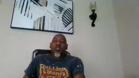 Snapshot of wun2wun2 chatting on June 8, 2:06 pm wun2wun2 online show from June 8, 2:06 pm