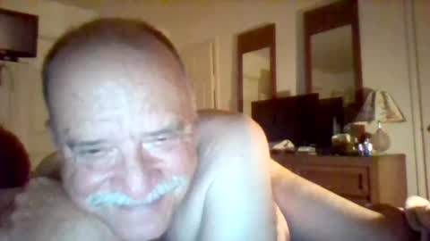 Snapshot of wvmountainlover chatting on July 20, 2:15 am wvmountainlover online show from July 20, 2:15 am