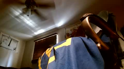 wvuguy1986 online show from November 22, 4:17 pm