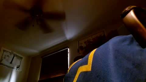 wvuguy1986 online show from December 1, 7:52 pm