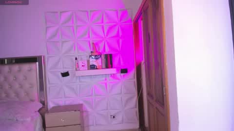 wyatt online show from January 9, 8:10 pm