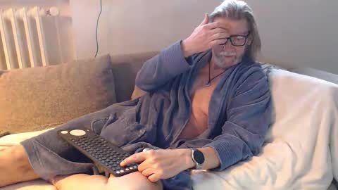 Snapshot of wyattearp64 chatting on February 2, 8:24 am WyattEarp64 online show from February 2, 8:24 am