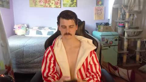 Wyatt online show from January 10, 8:10 pm