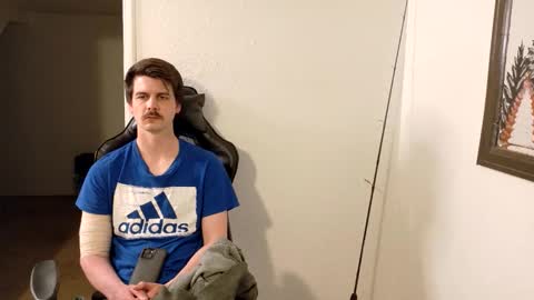 Wyatt online show from April 15, 10:43 pm