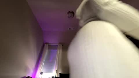 Wynter Heat online show from November 10, 5:56 pm