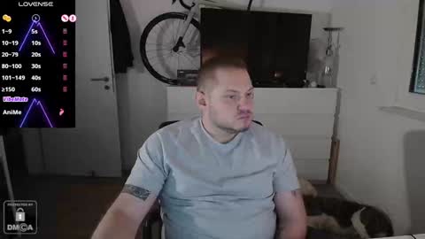 Snapshot of x19marco93x chatting on December 27, 2:01 pm x19marco93x online show from December 27, 2:01 pm