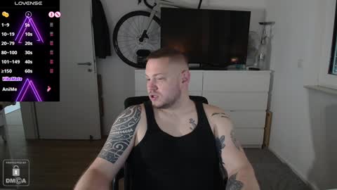 x19marco93x online show from February 2, 1:52 pm