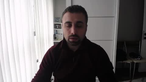 Snapshot of x_____0_____x chatting on March 29, 10:59 am Mr. Lonely online show from March 29, 10:59 am