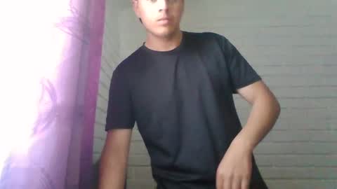 x_andrescam online show from December 31, 3:09 pm