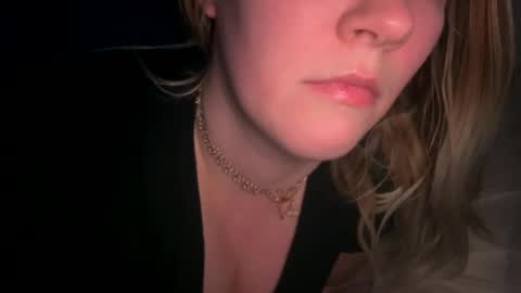 Mariah  online show from January 25, 8:53 am