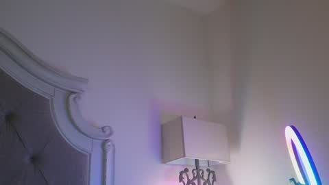 Mariah  online show from January 31, 5:19 am