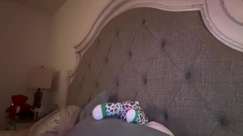 Mariah  online show from February 1, 4:24 am