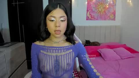     s  s      s   online show from October 11, 12:54 am